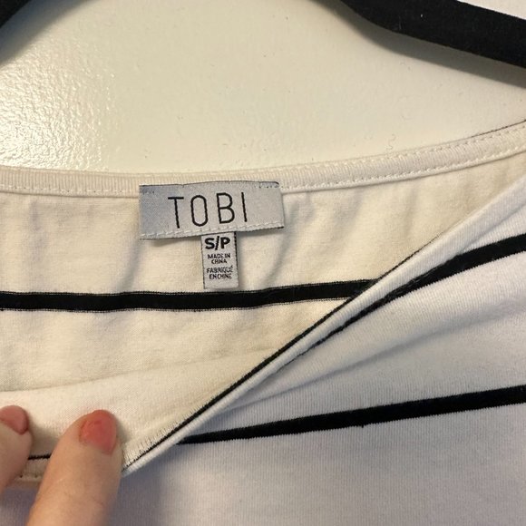 Tobi White Black Striped 3/4 Sleeve - Picture 2 of 3